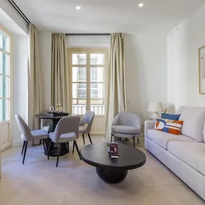 plaza-del-siglo-suites-boutique-apartments-by-caleta-homes.1costadelsol.com/