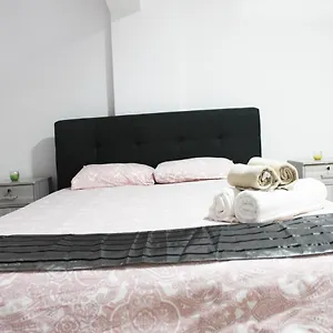 https://duplex-comfort-apartments.protaras-cy-hotels.com